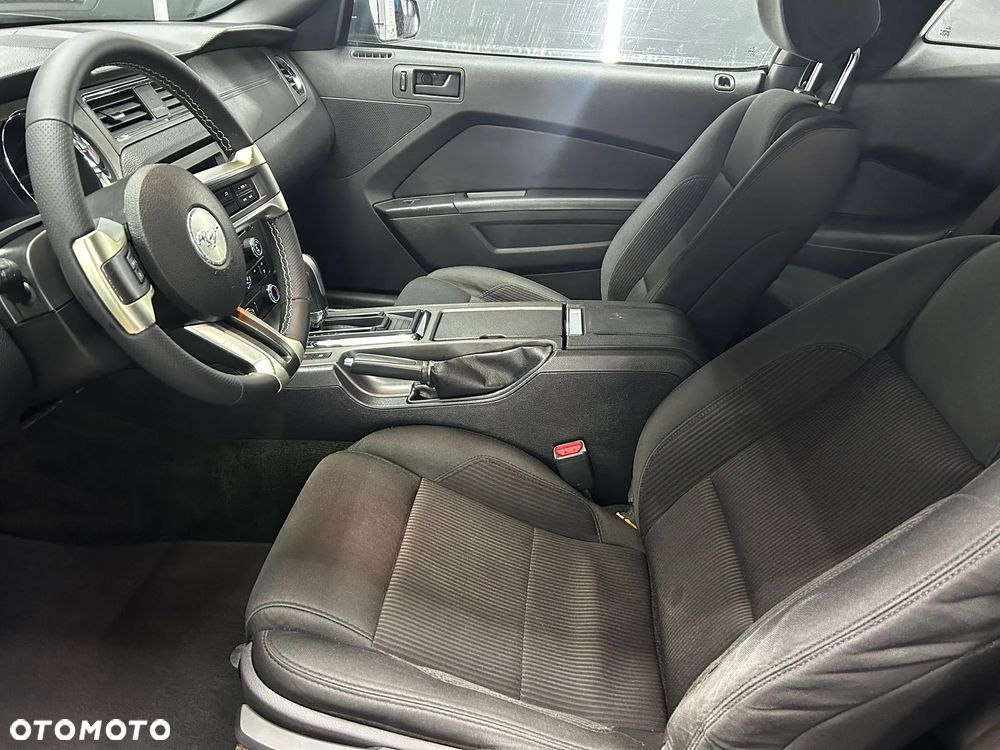 Ford Mustang 3.7 V6 - 21