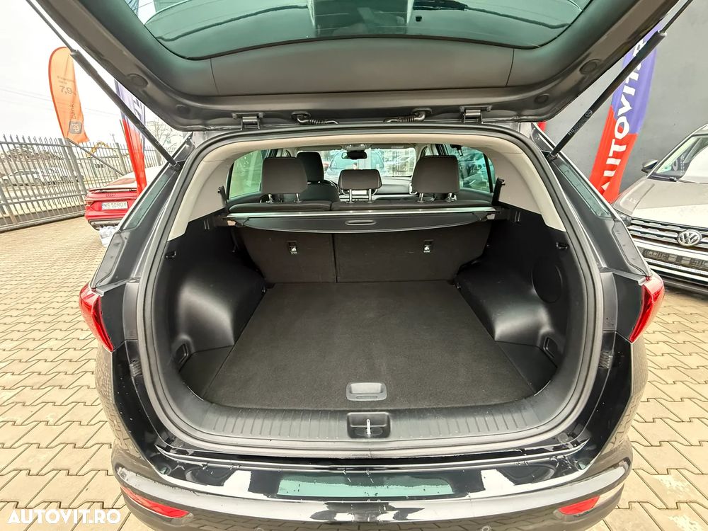 Kia Sportage 1.6 GDI 2WD SPIRIT - 28