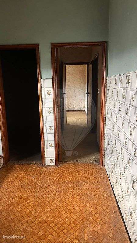 Moradia T3 para venda - Grande imagem: 2/5