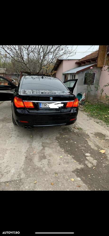 BMW 7 Series 2010 — imagine 3