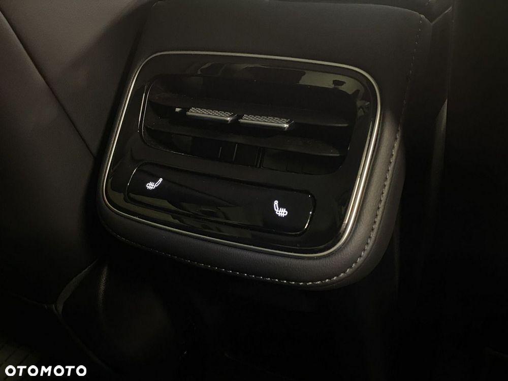Chery Tiggo 8 1.5 T-GDI Super Hybrid Prestige DCT - 19
