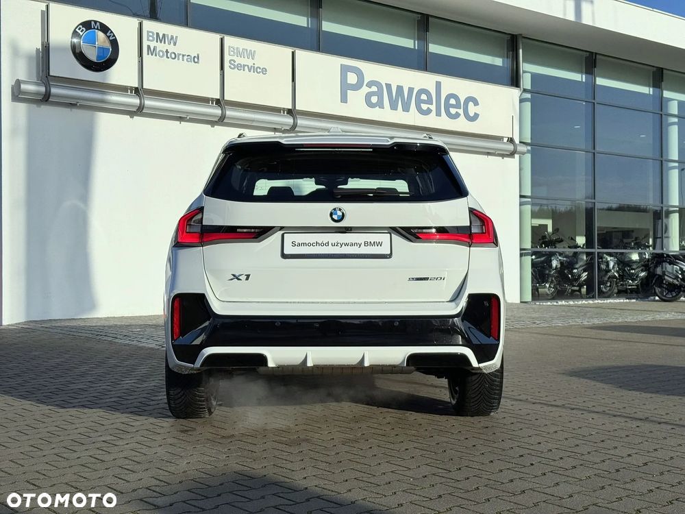 BMW X1 sDrive18i - 5