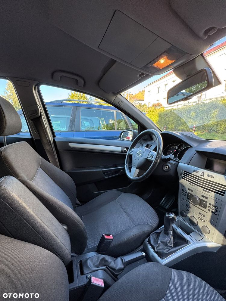 Opel Astra - 17