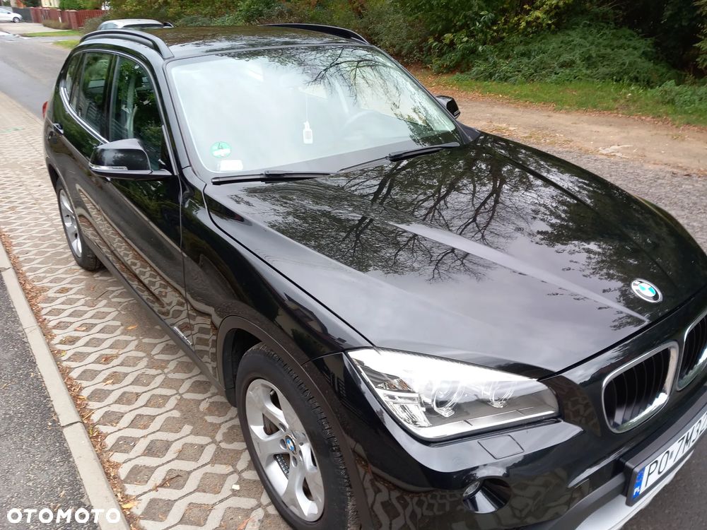 BMW X1 sDrive20i xLine - 8
