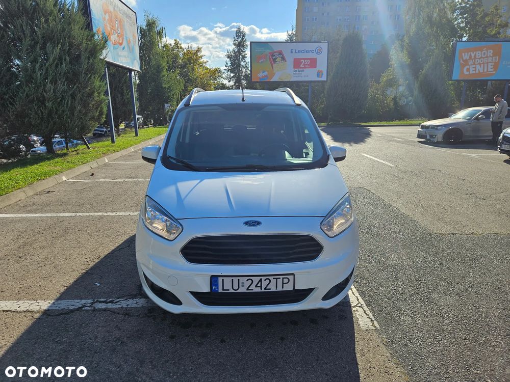 Ford Tourneo Courier ver-1-5-tdci-trend - 9