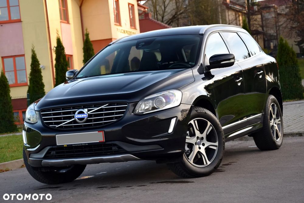 Volvo XC 60 D4 AWD Momentum - 10