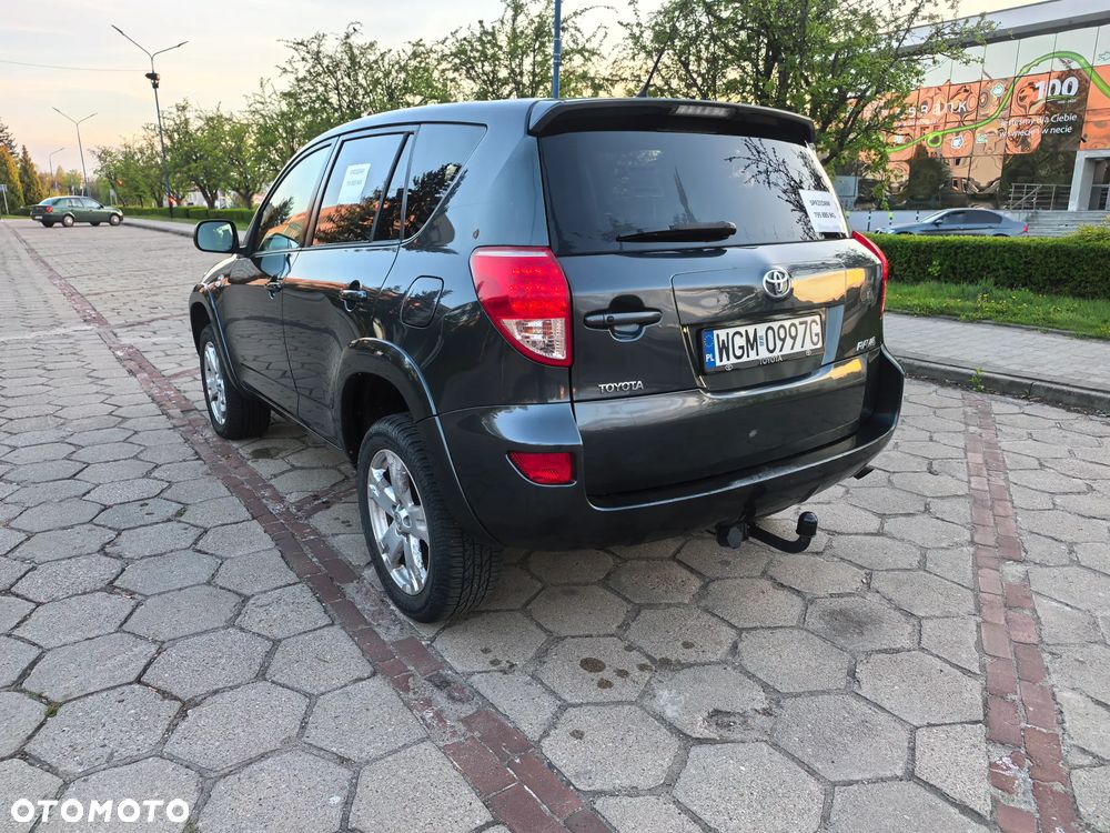 Toyota RAV4 2.2 D-CAT 4x4 Executive - 5