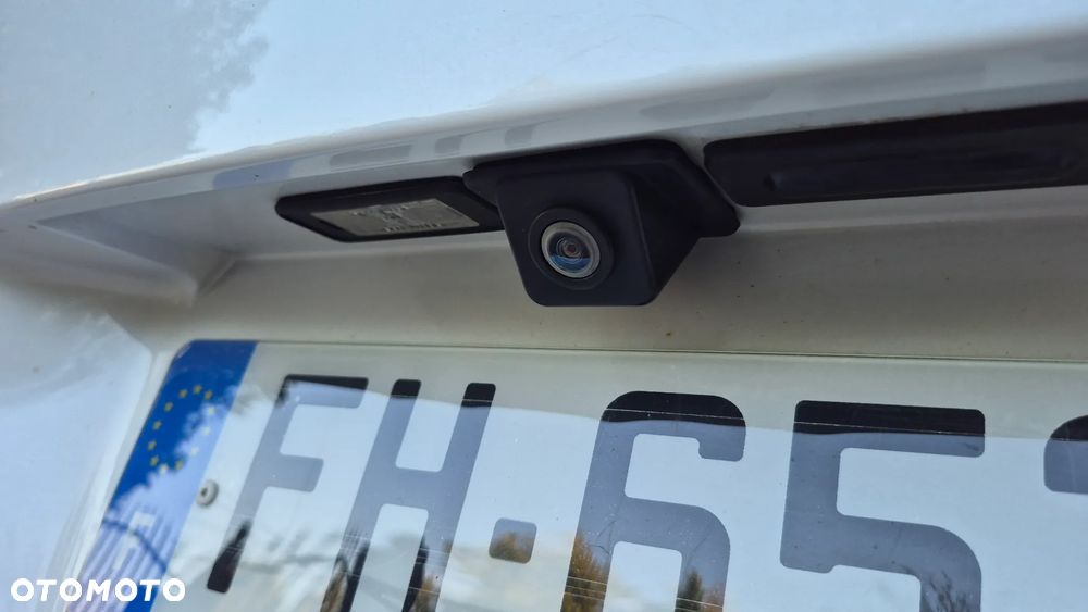 Peugeot 5008 PureTech 180 EAT8 Stop & Start GT Pack - 33