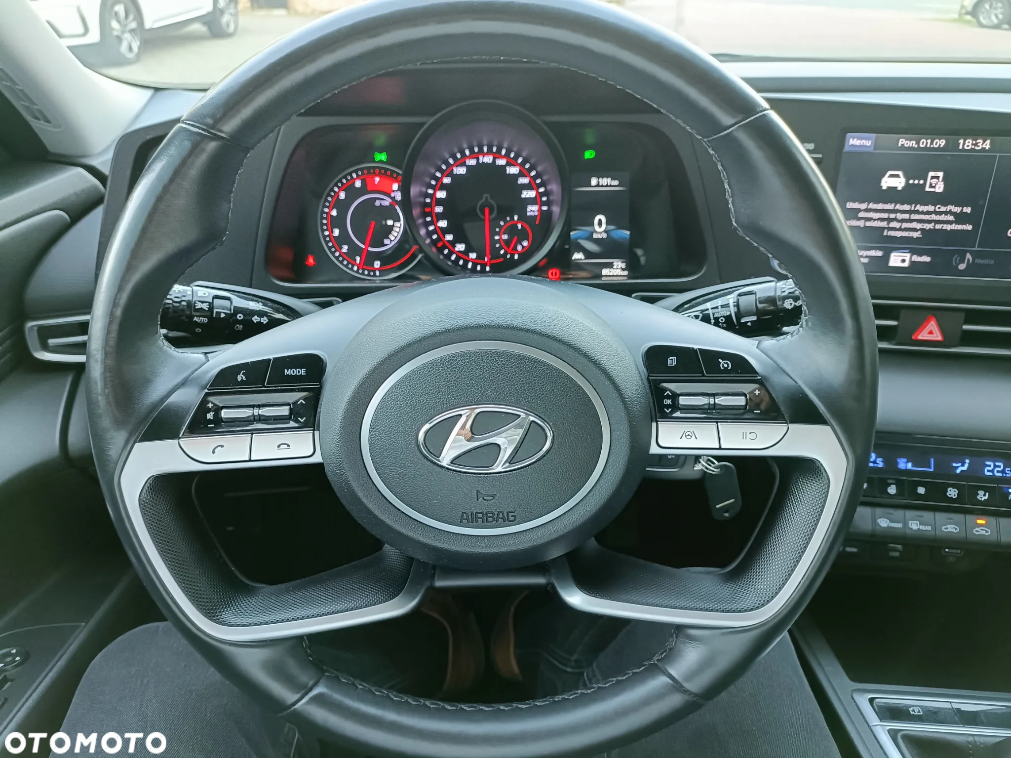 Hyundai Elantra 1.6 Smart - 18