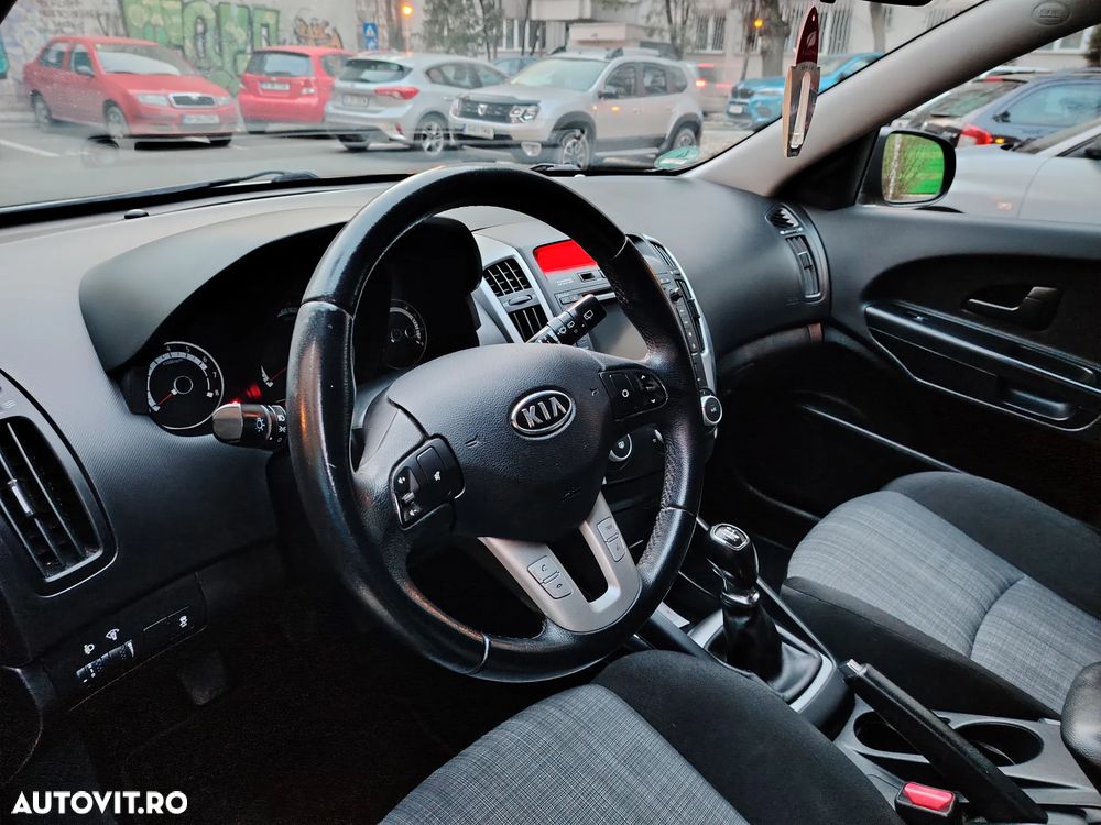 Kia Ceed 1.4 CVVT Vision - 7
