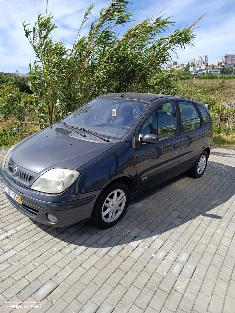 Renault Scénic 1.9 dTi RXT AC - 1
