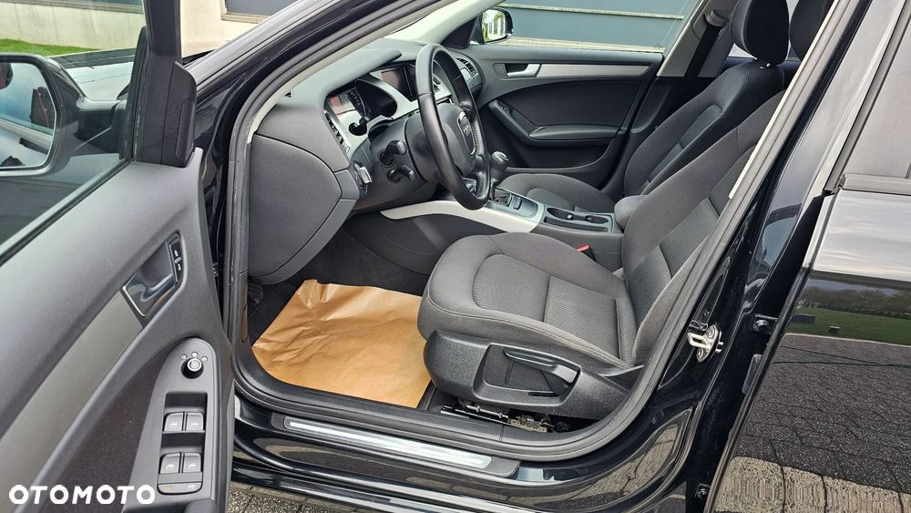 Audi A4 Avant 2.0 TDI DPF Attraction - 12