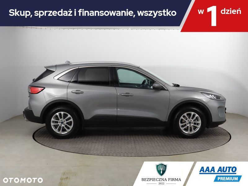 Ford Kuga - 7