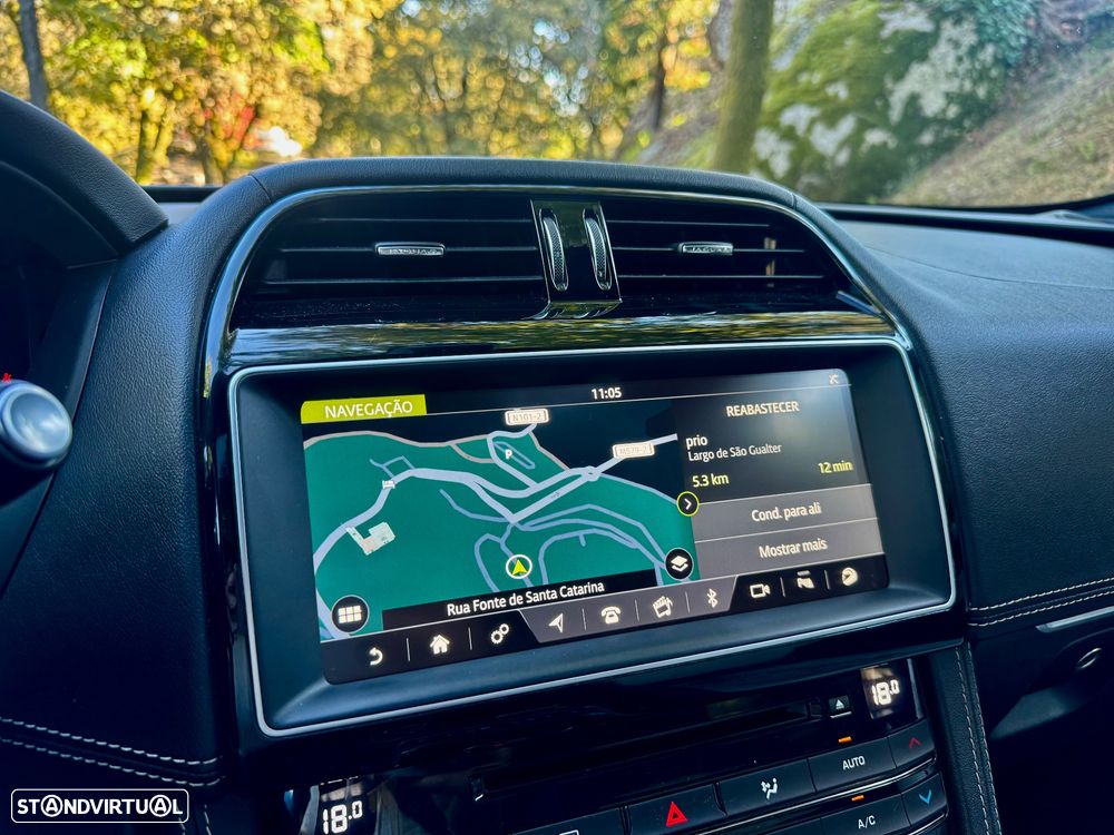 Jaguar F-Pace 2.0 i4D R-Sport Aut. - 27