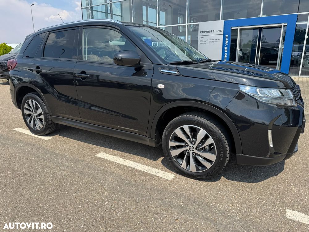 Suzuki Vitara 1.4 Boosterjet AllGrip MHEV Passion - 12