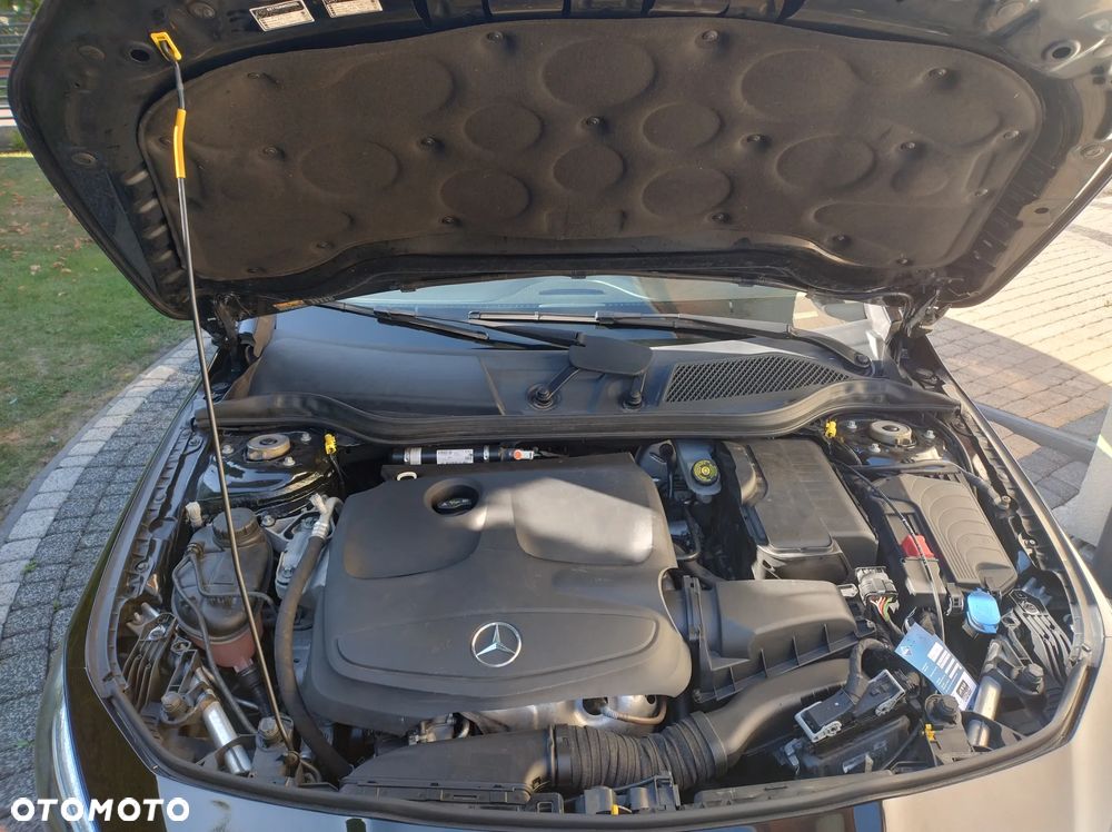 Mercedes-Benz CLA 200 UrbanStyle Edition - 16