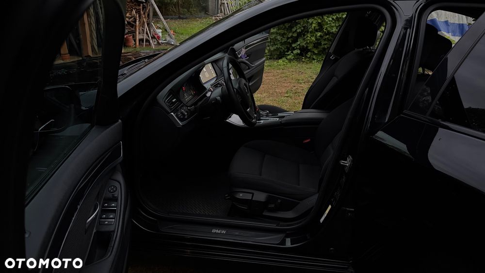 BMW Seria 5 520d - 3