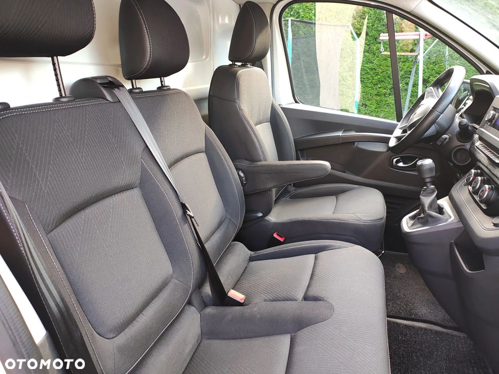 Renault Trafic - 14