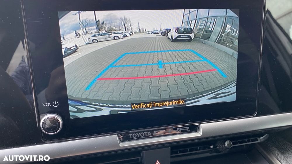 Toyota C-HR 2.0 HEV 197 CP 4x2 CVT Dynamic - 19