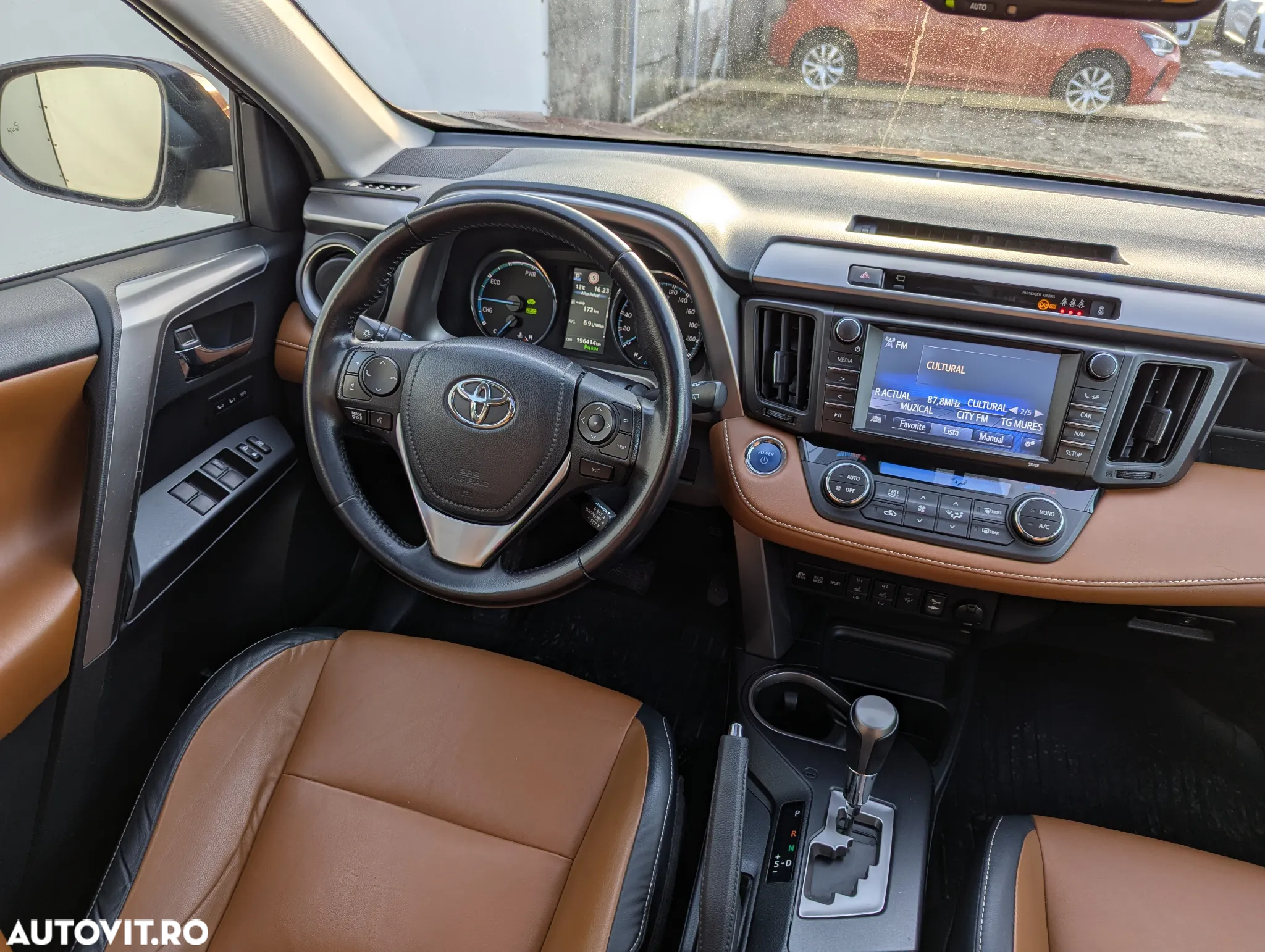 Toyota RAV4 2.5 VVT-i HSD 4x4 Luxury - 4