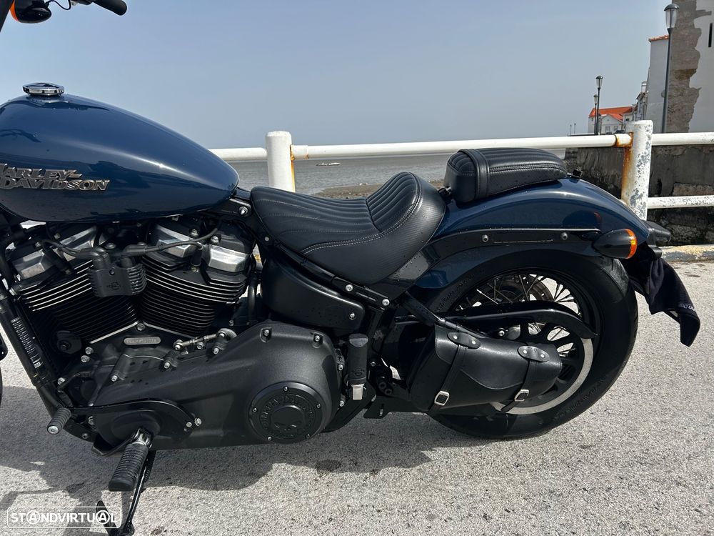 Harley-Davidson Softail Street Bob M8 A/2 Livrete - 19