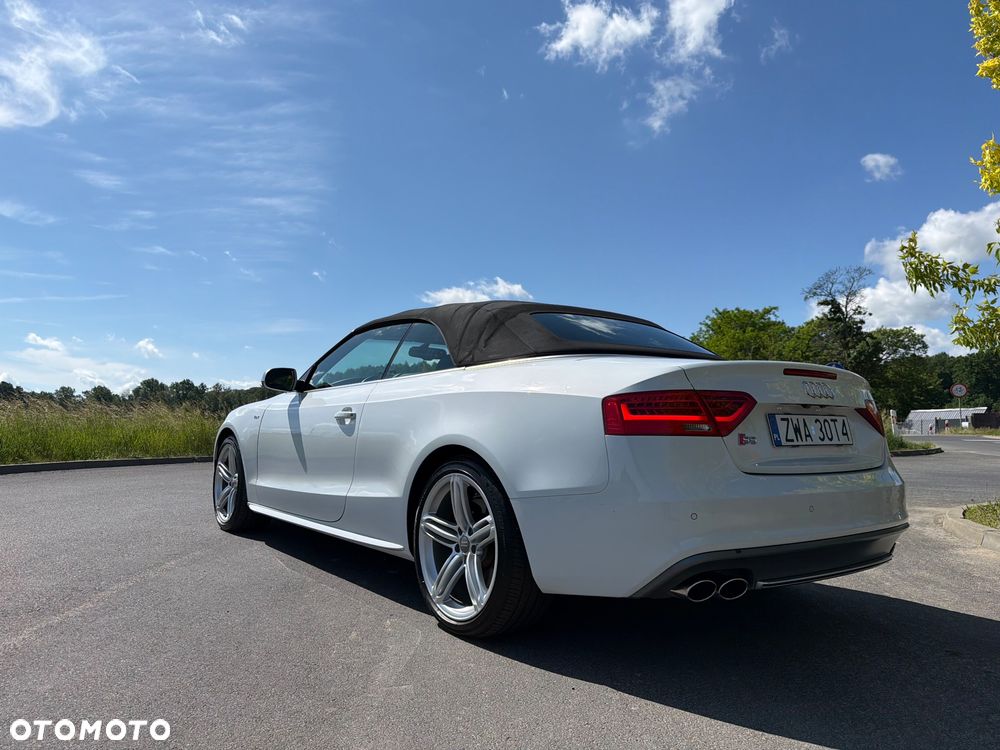 Audi S5 Cabrio - 8