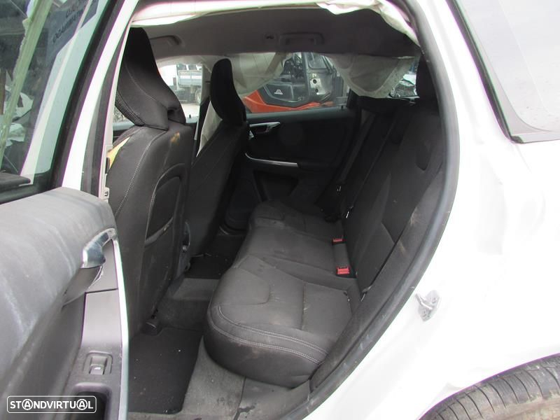 Volvo XC60 2.4 D (163CV) de 2014 - Peças Usadas (5422) - 7