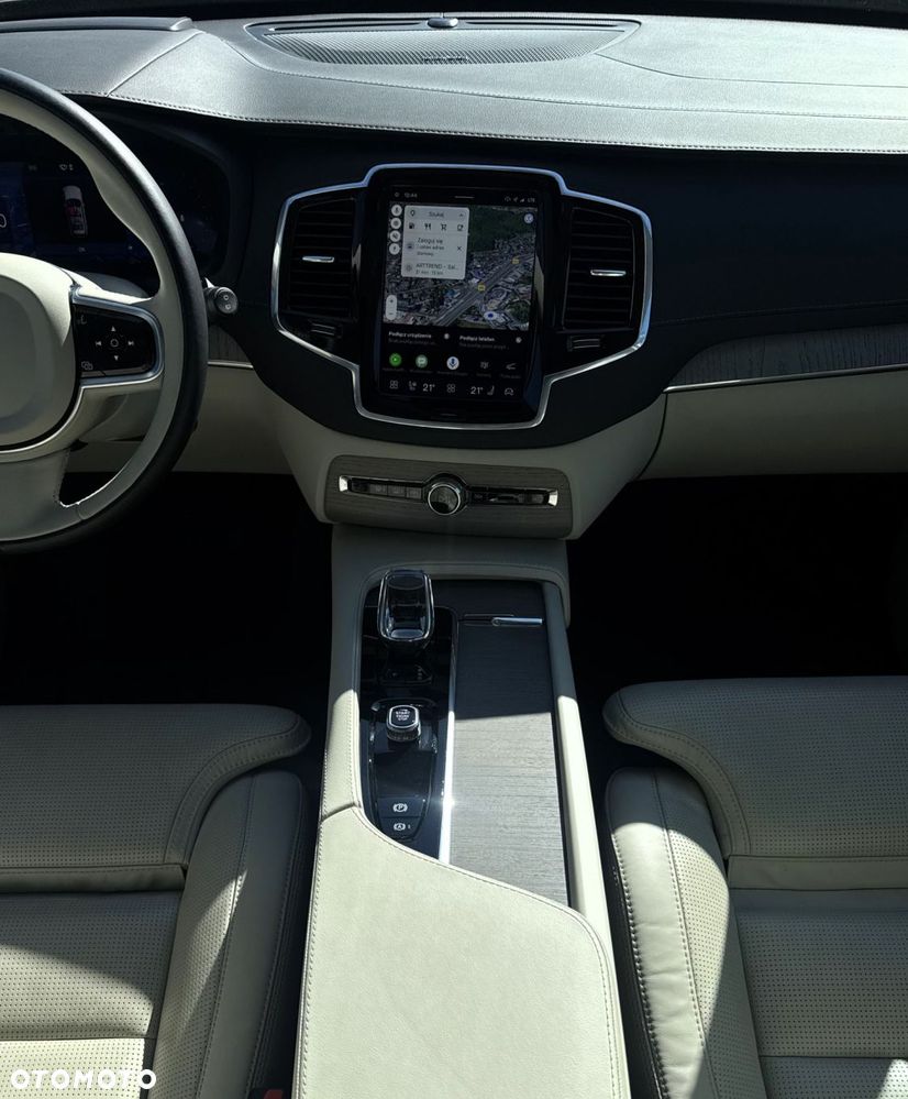 Volvo XC 90 - 16