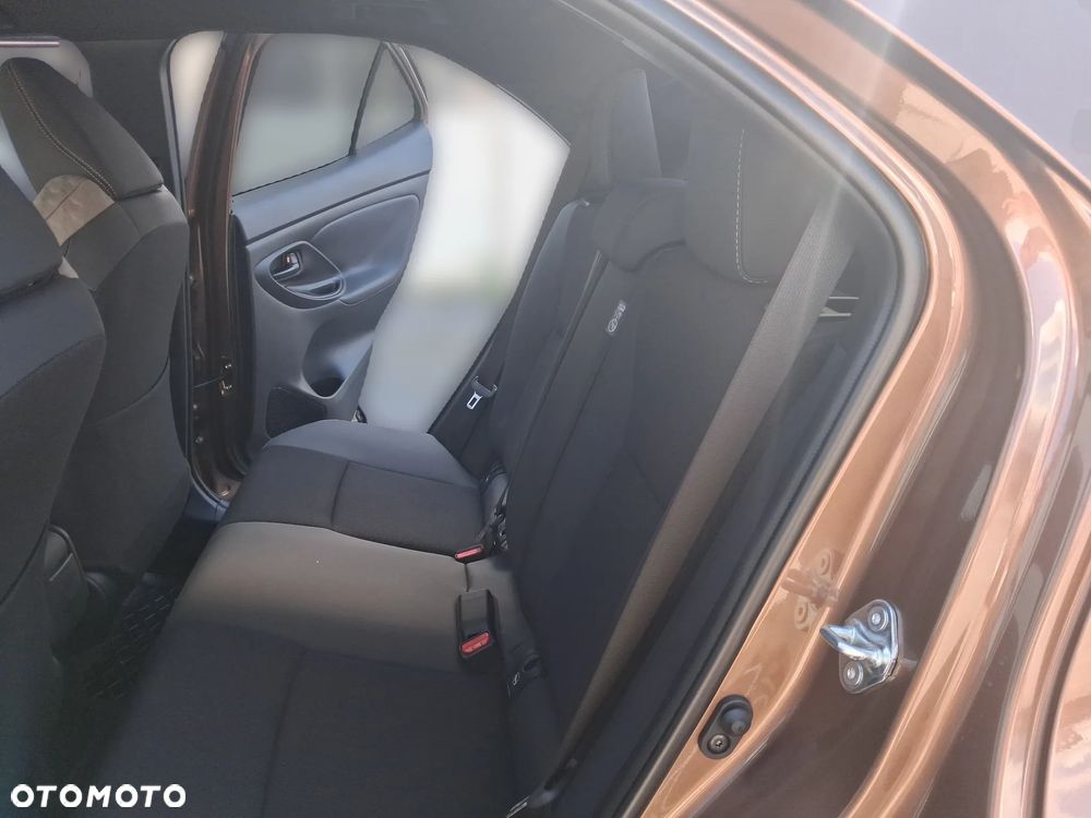 Toyota Yaris Cross - 14