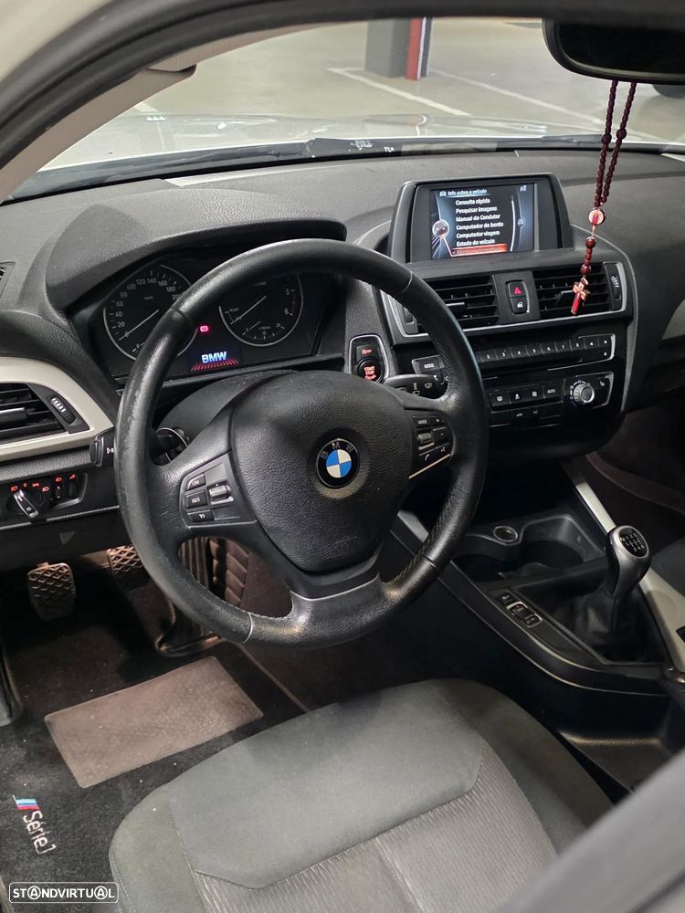 BMW 116 d EDynamics Line Urban - 12