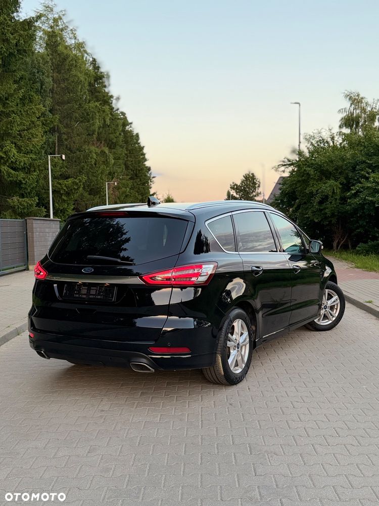 Ford S-Max 2.0 EcoBlue Titanium - 12