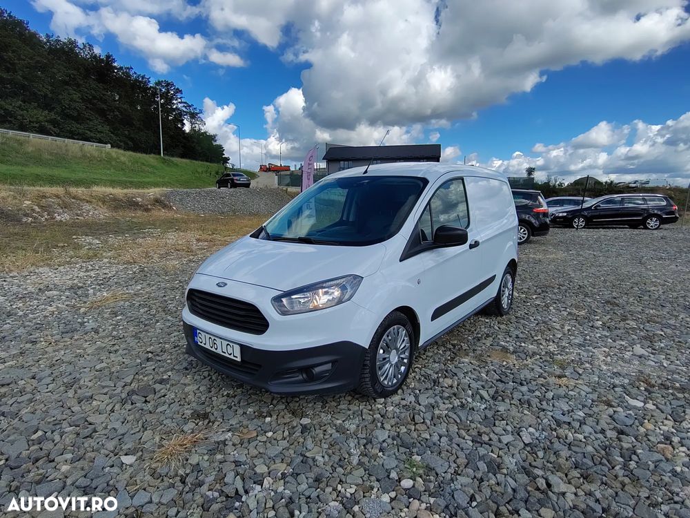 Ford Courier - 11