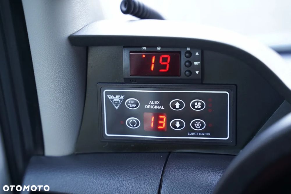 Mercedes-Benz SPRINTER 516 CDI / KLIMA /SPROWADZONY / - 22
