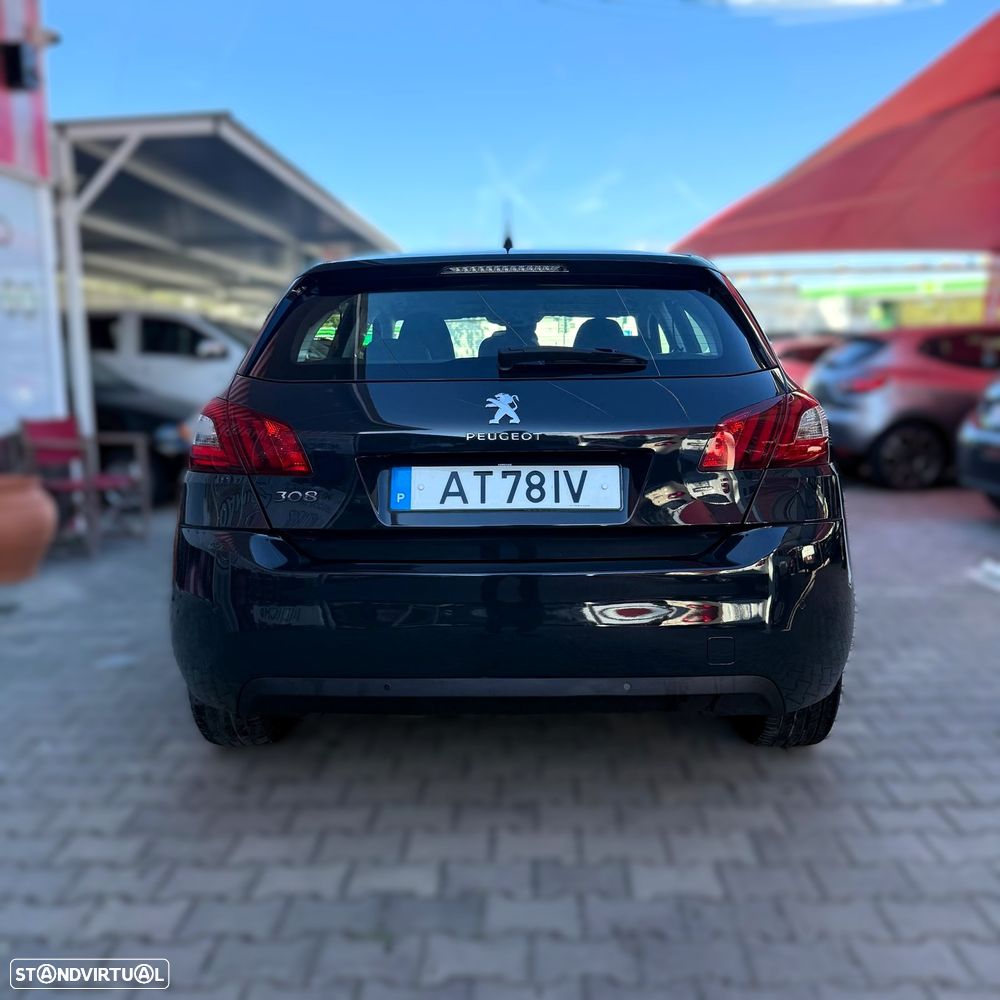 Peugeot 308 1.6 e-HDi Active J17 - 12