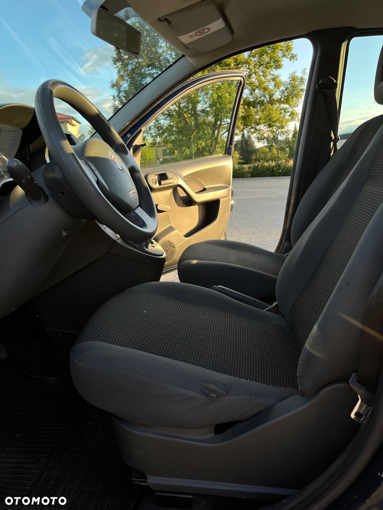 Fiat Panda 2010 photo 4