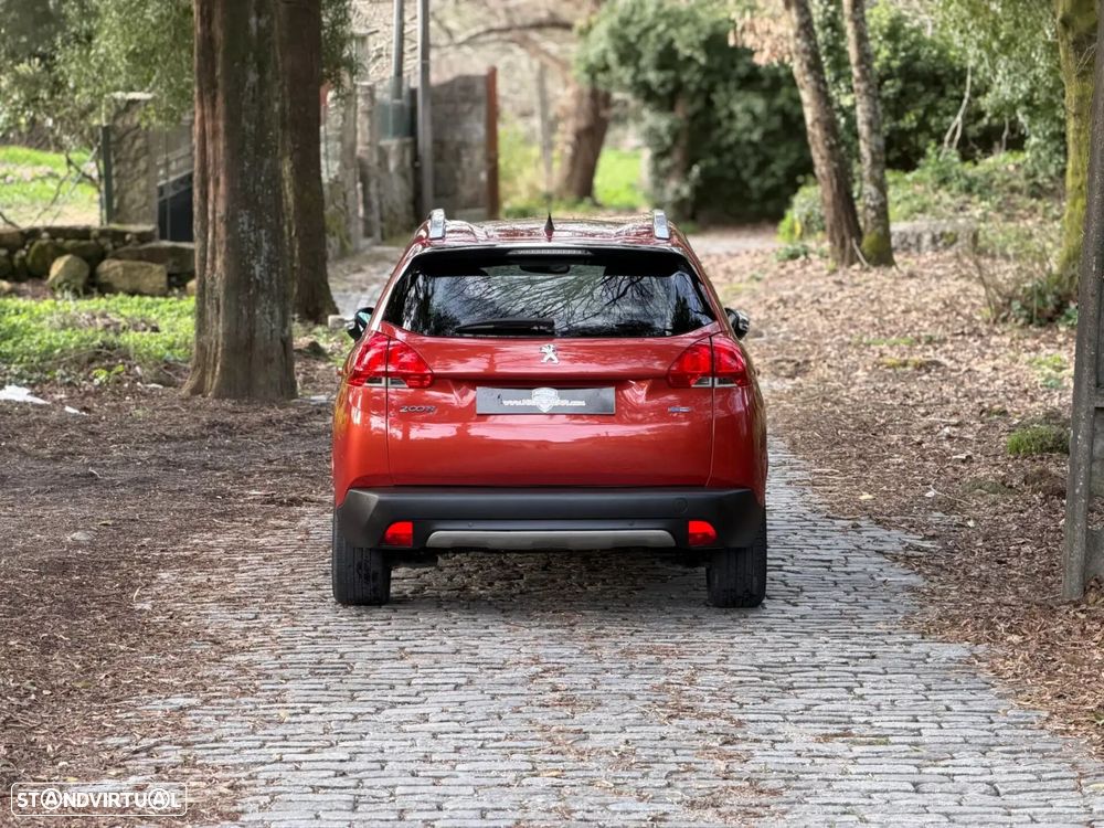 Peugeot 2008 1.2 PureTech Allure EAT6 - 7