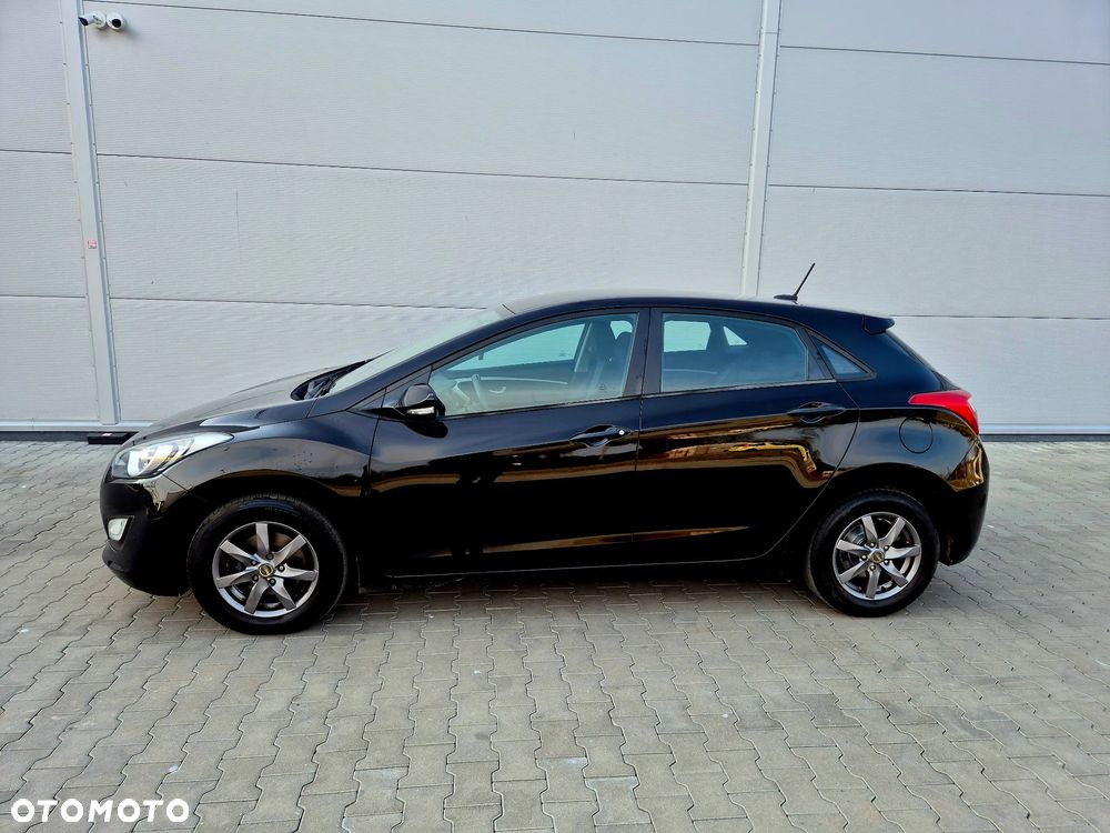 Hyundai i30 1.4 Comfort - 16