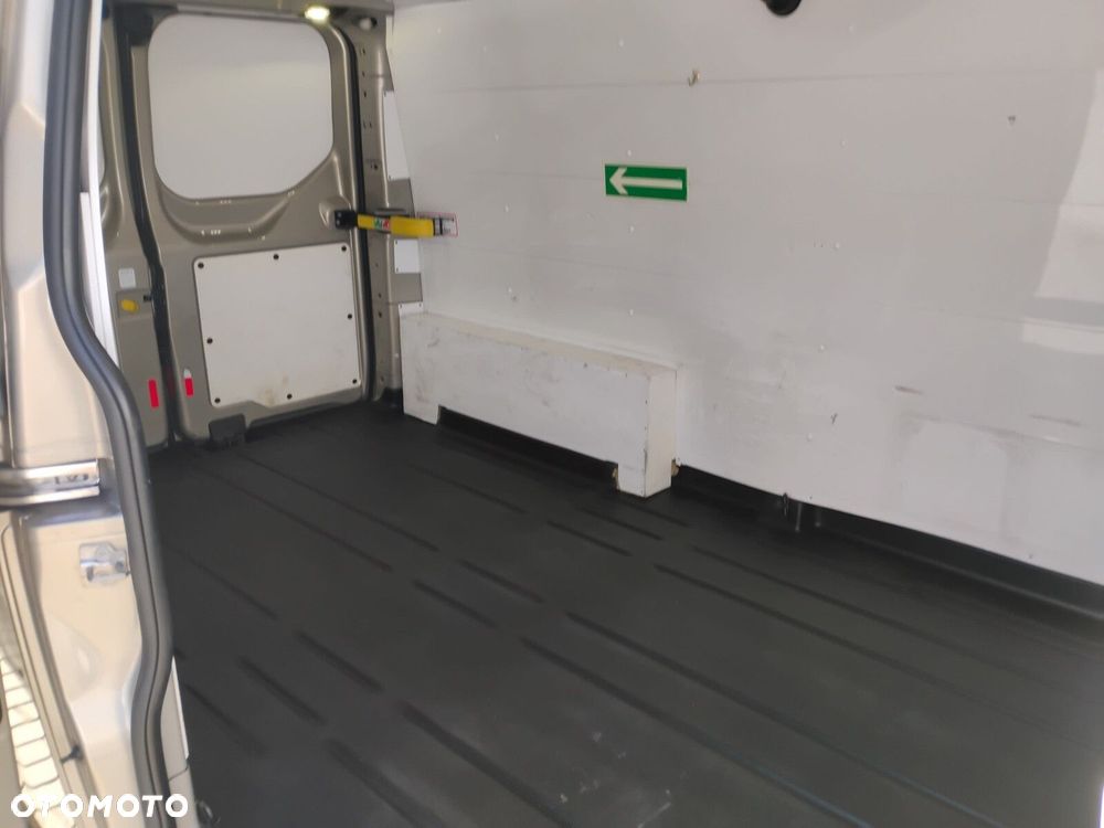 Ford transit-custom - 19