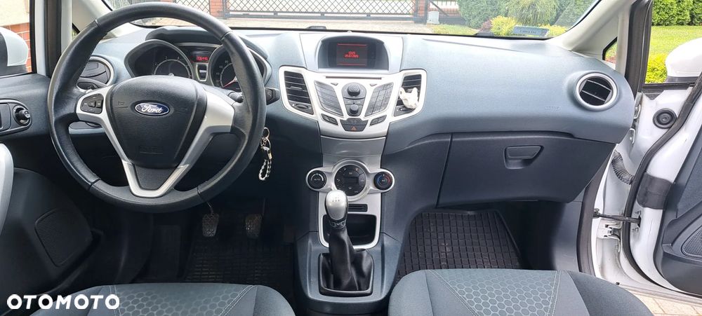 Ford Fiesta 1.25 Titanium - 11