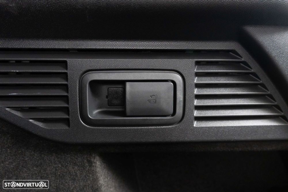 Citroën C5 X 1.2 PureTech Shine EAT8 - 13