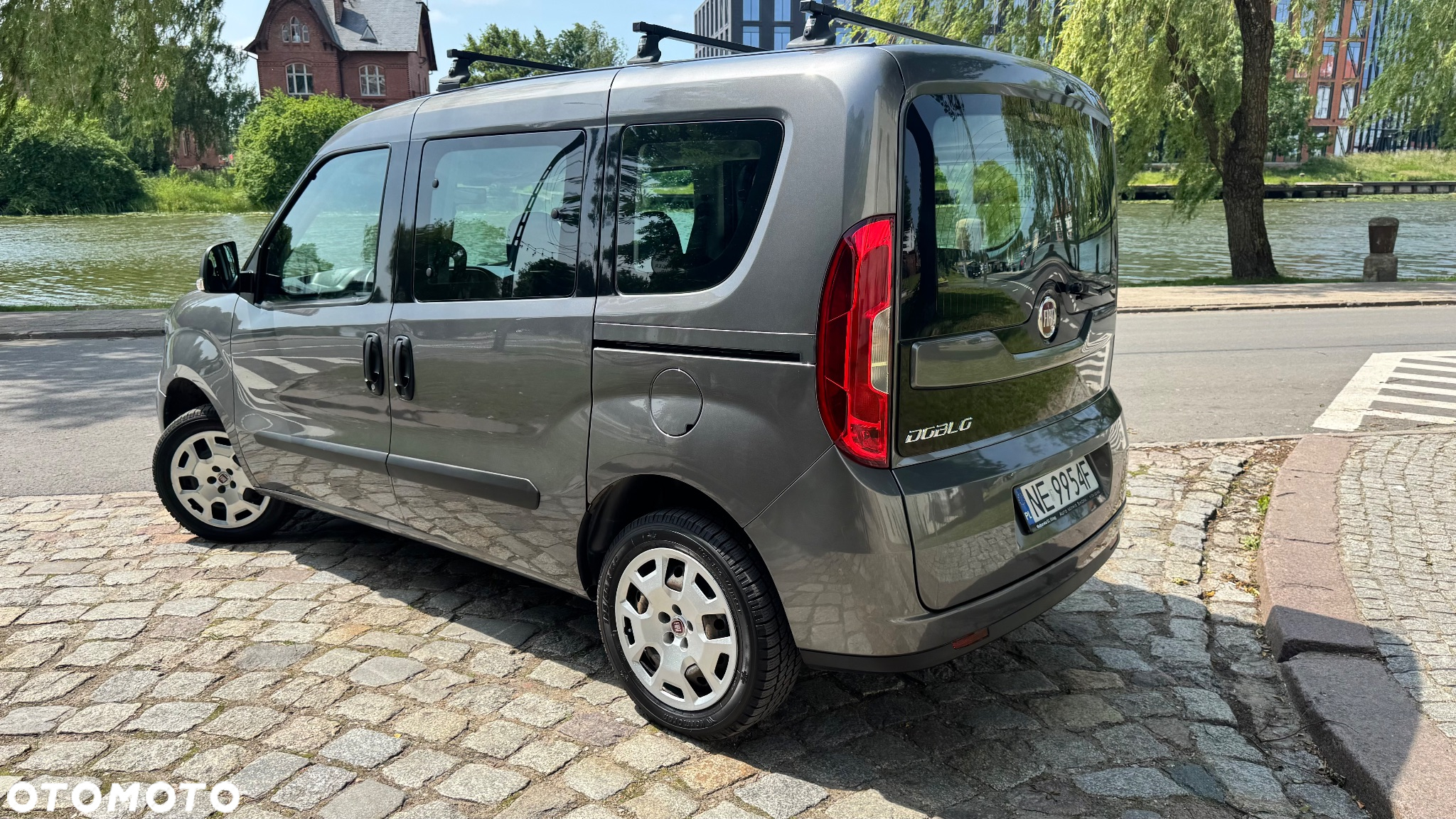 Fiat Doblo 1.4 T-Jet Active - 9