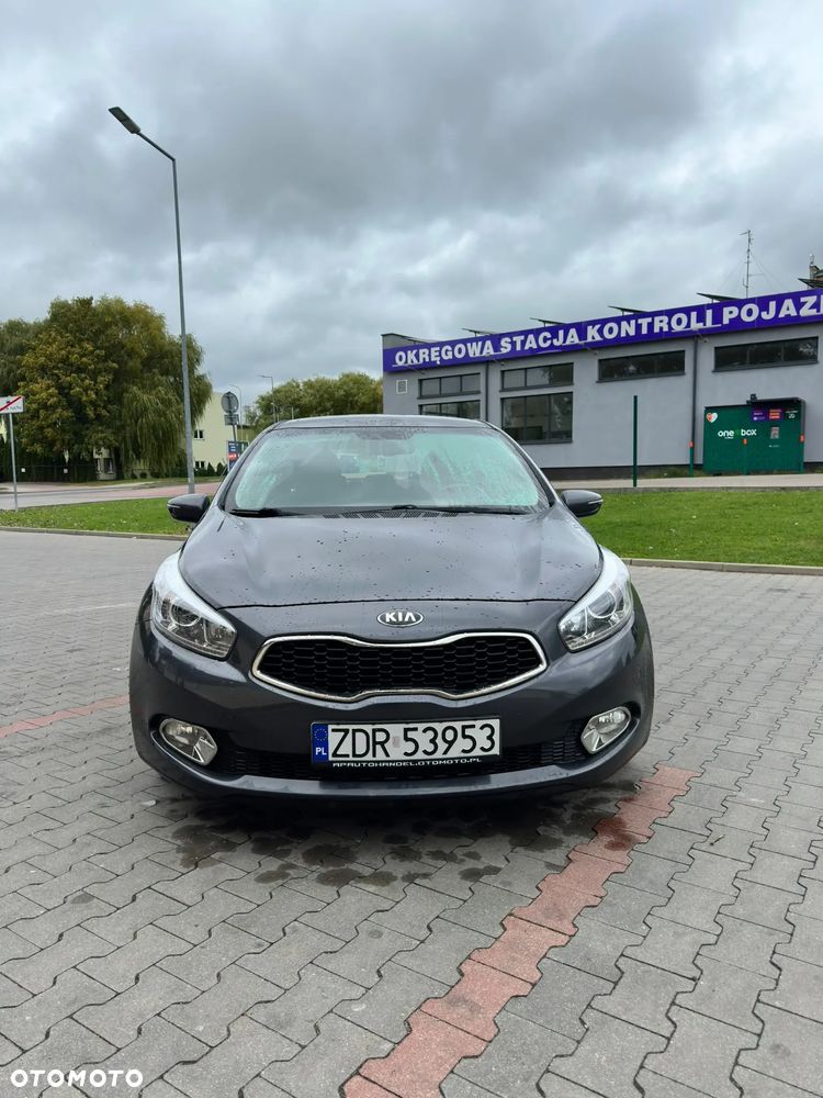 Kia Ceed 2013 photo 5