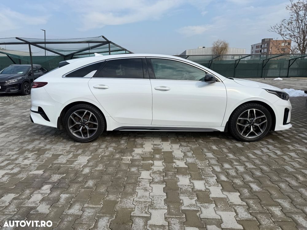 Kia Pro Ceed 1.4 T-GDI DCT7 OPF GT LINE - 10
