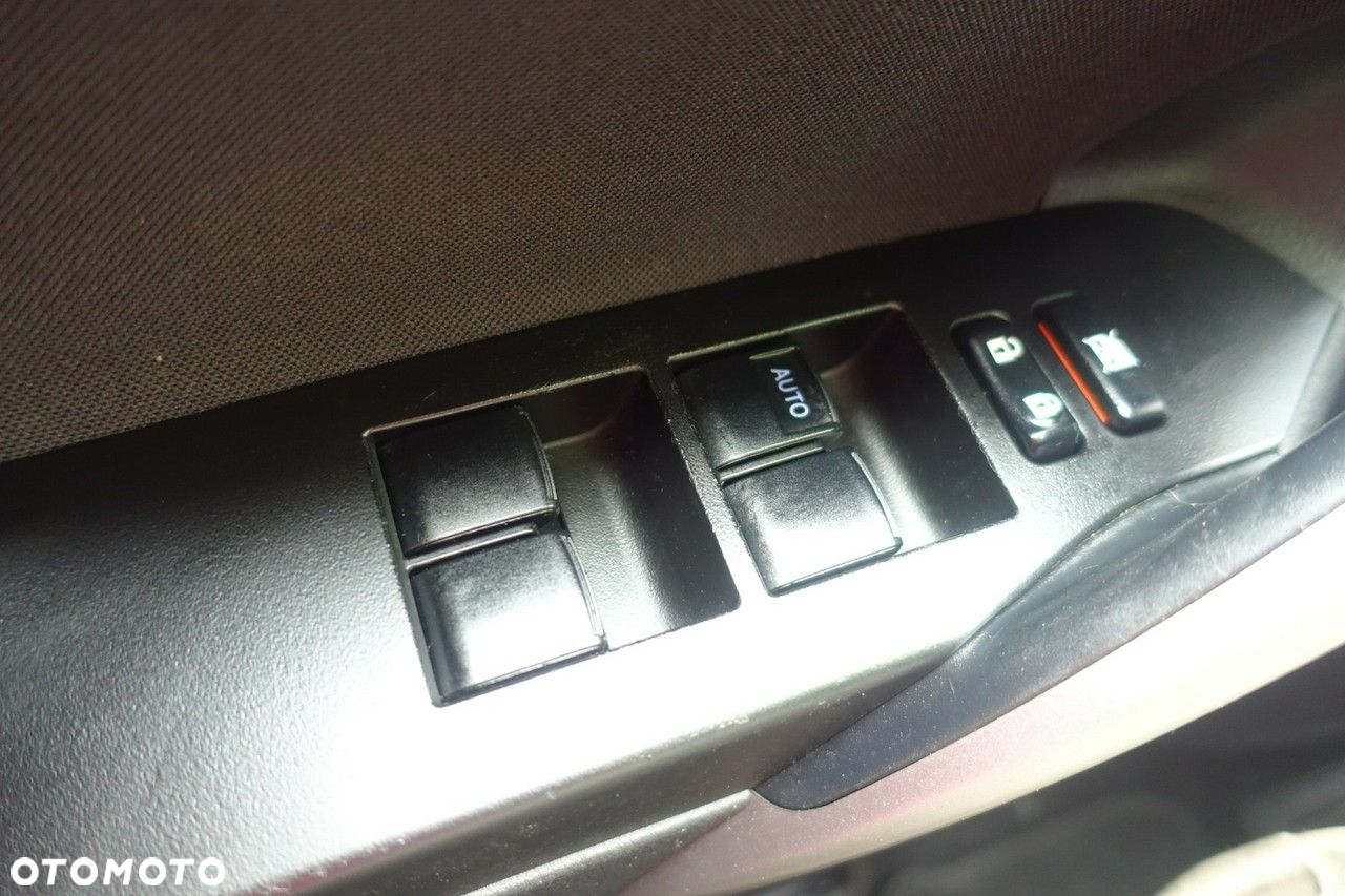 Toyota Auris - 17