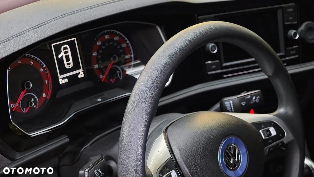 Volkswagen Jetta - 21