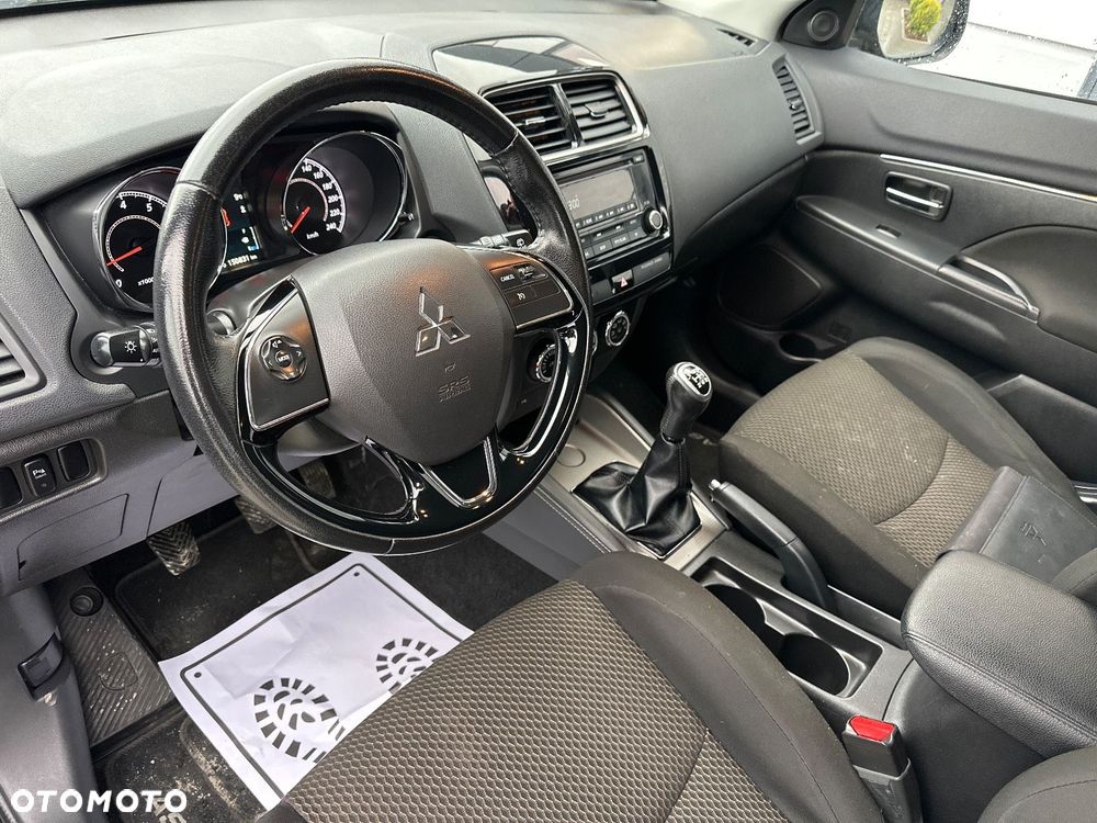 Mitsubishi ASX 1.6 Invite - 12