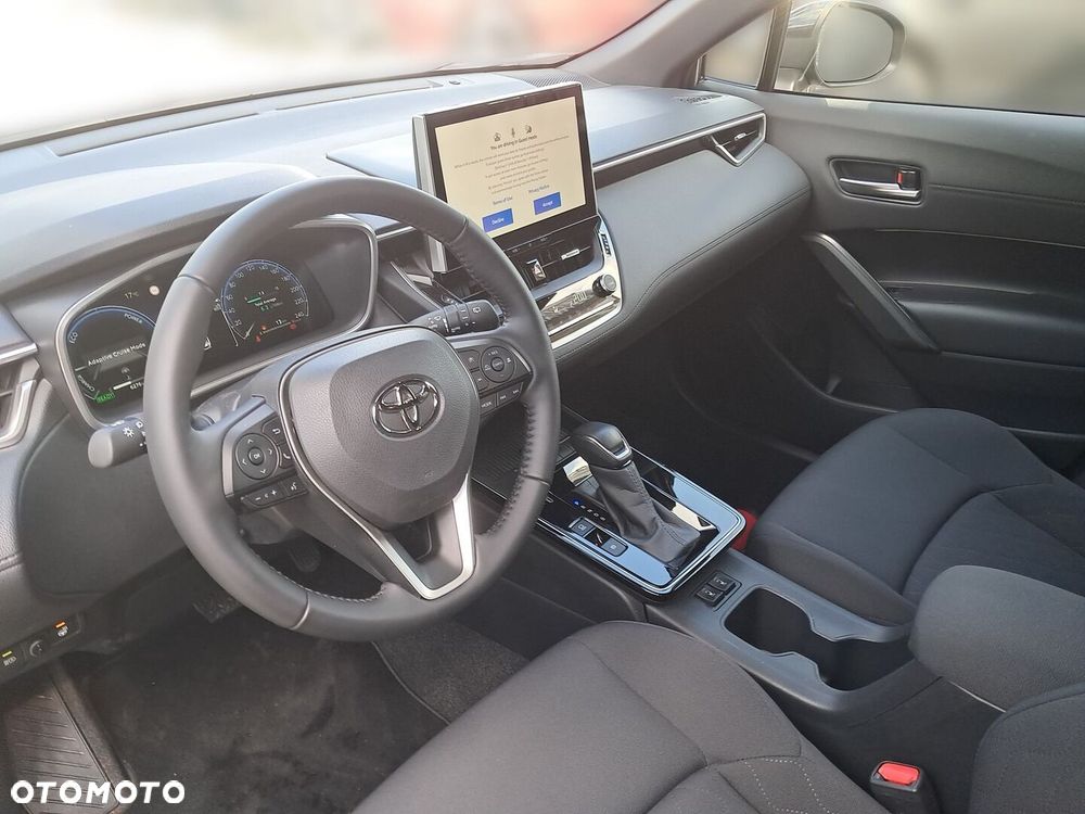 Toyota Corolla Cross - 8