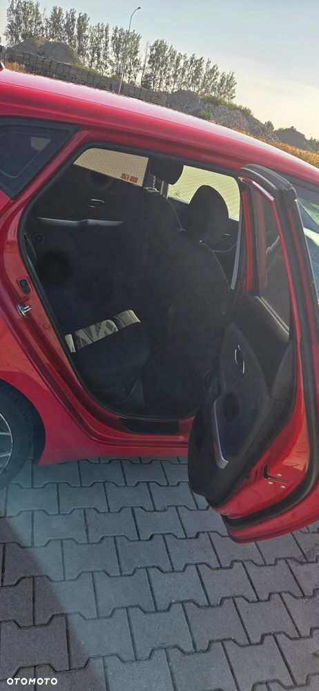 Kia Ceed 1.4 L - 9