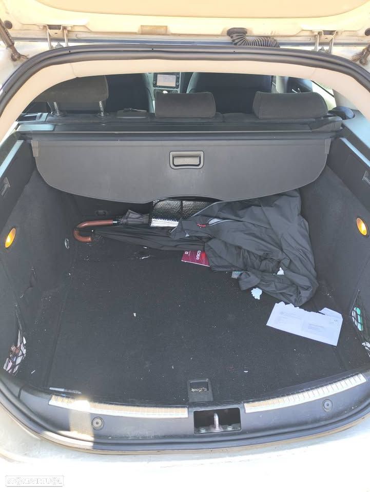 Alfa Romeo 159 Sportwagon 2.0 JTDm Distinctive - 9