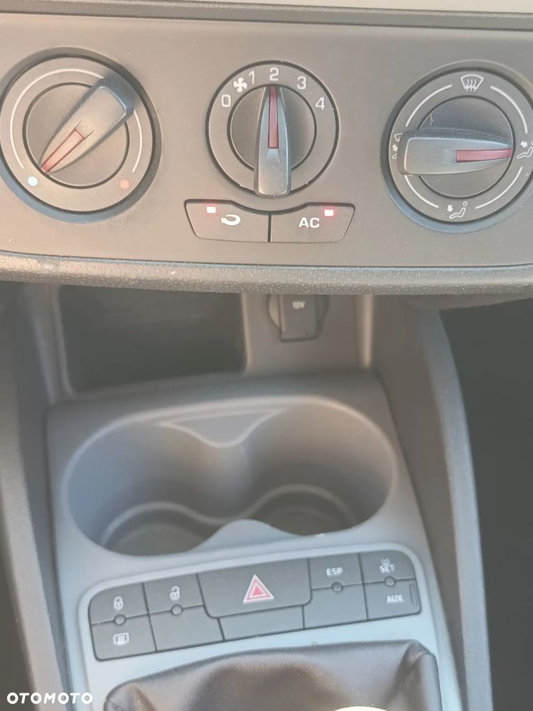 Seat Ibiza 1.4 16V Reference - 14